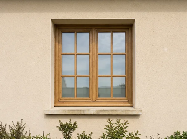 Fenêtre bois chêne à petits bois sur mesure posée par BATWIN